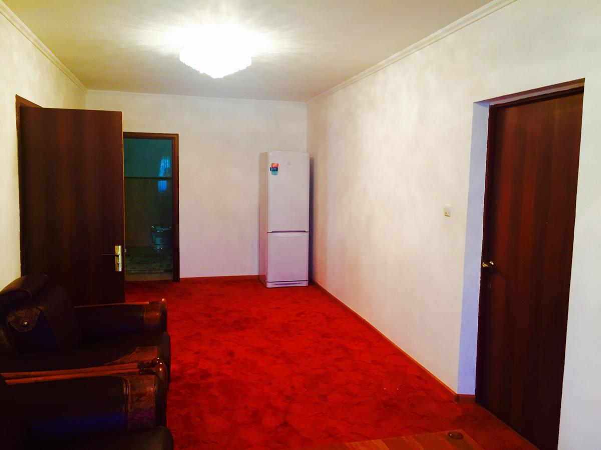 Hotel Ark Ms Taraz Exteriör bild